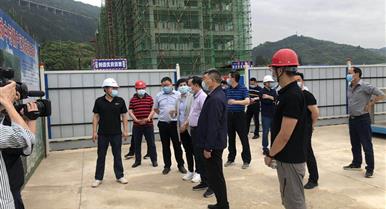 湖北恩施州州委副书记、州长刘芳震莅临四川3354cc金沙集团建设巴...